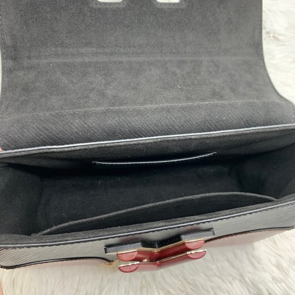 ❌SOLD❌Louis Vuitton Epi Braided Twist MM bag - Picture 12 of 16